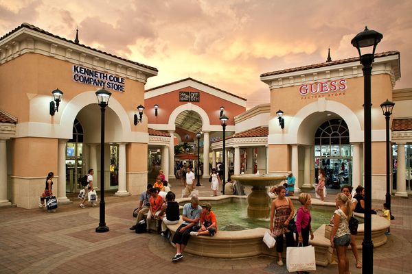 Hoje visitamos a única Gucci Outlet de Orlando, localizada no Vineland